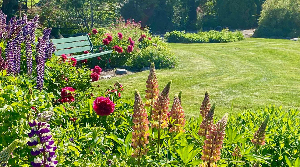 Gatiss Gardens, United States